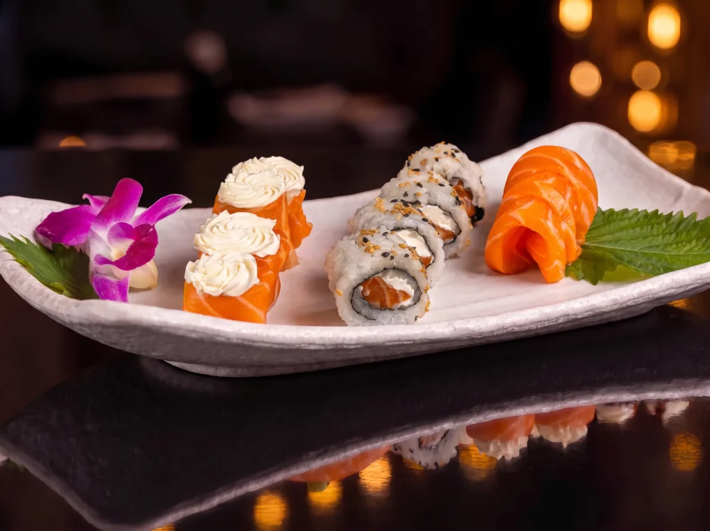 Kingsushi 12 (12 Pieces) - Premium Japanese Cuisine at Kingdom Sushi