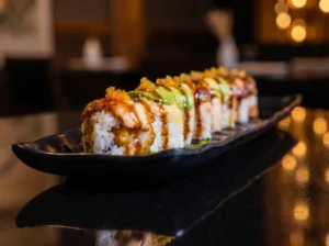 Dragon Roll (8 pieces)