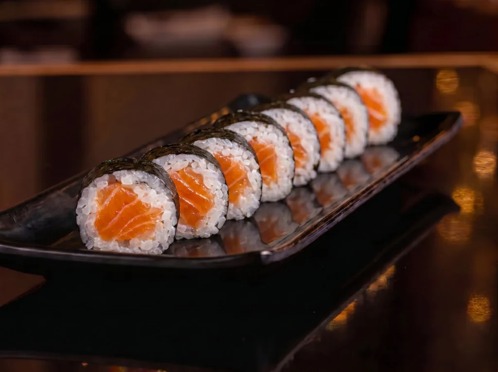 Hosomaki Roll (8 pieces) - Premium Japanese Cuisine at Kingdom Sushi