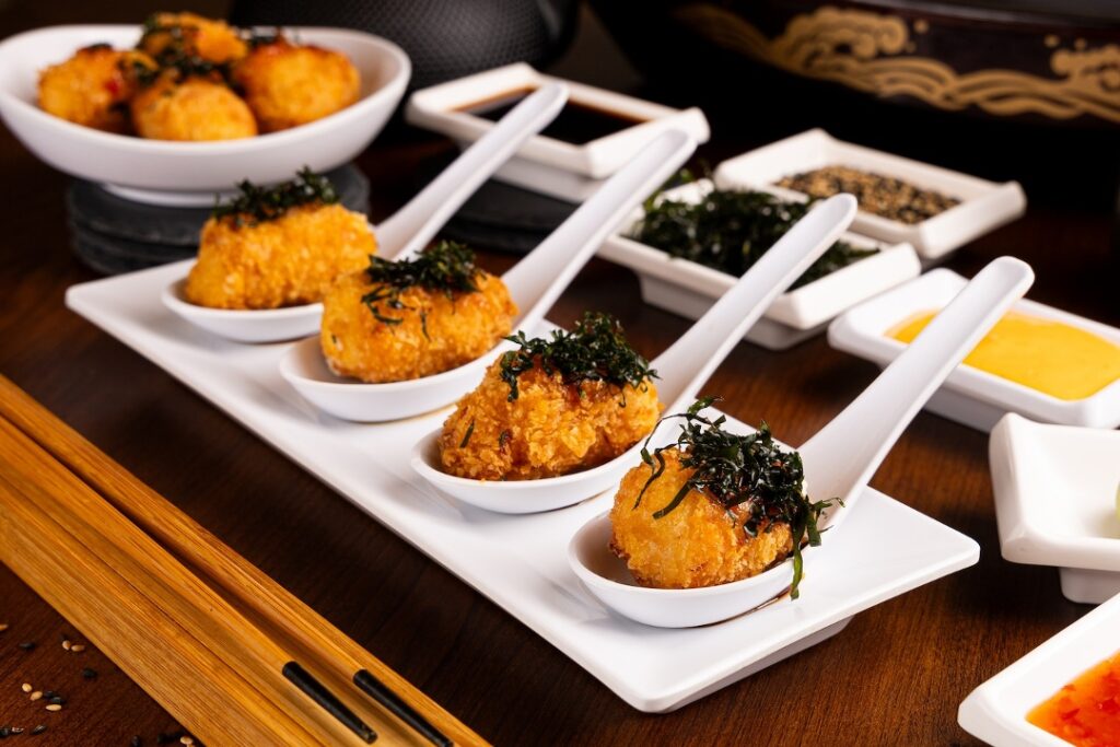Gunga by Kingdom A La Carte (4 pieces) - Premium Japanese Cuisine at Kingdom Sushi