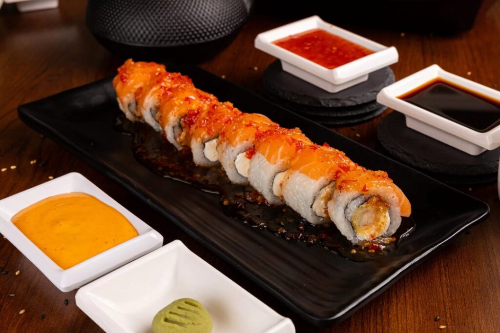 Uramaki Boss Roll A La Carte (8 pieces) - Premium Japanese Cuisine at Kingdom Sushi