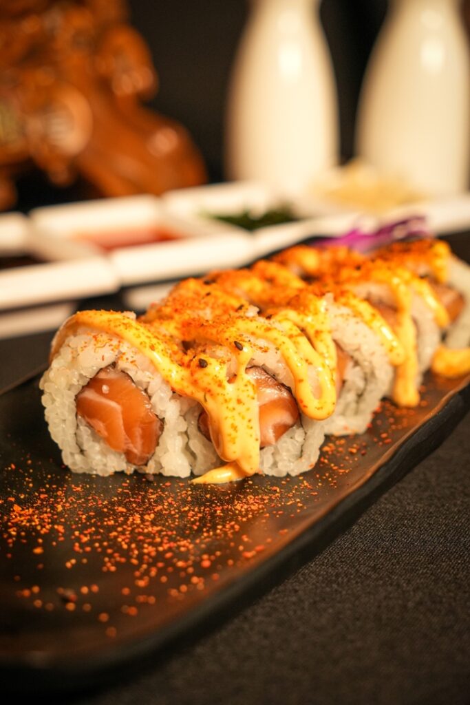 Spicy Salmon Roll