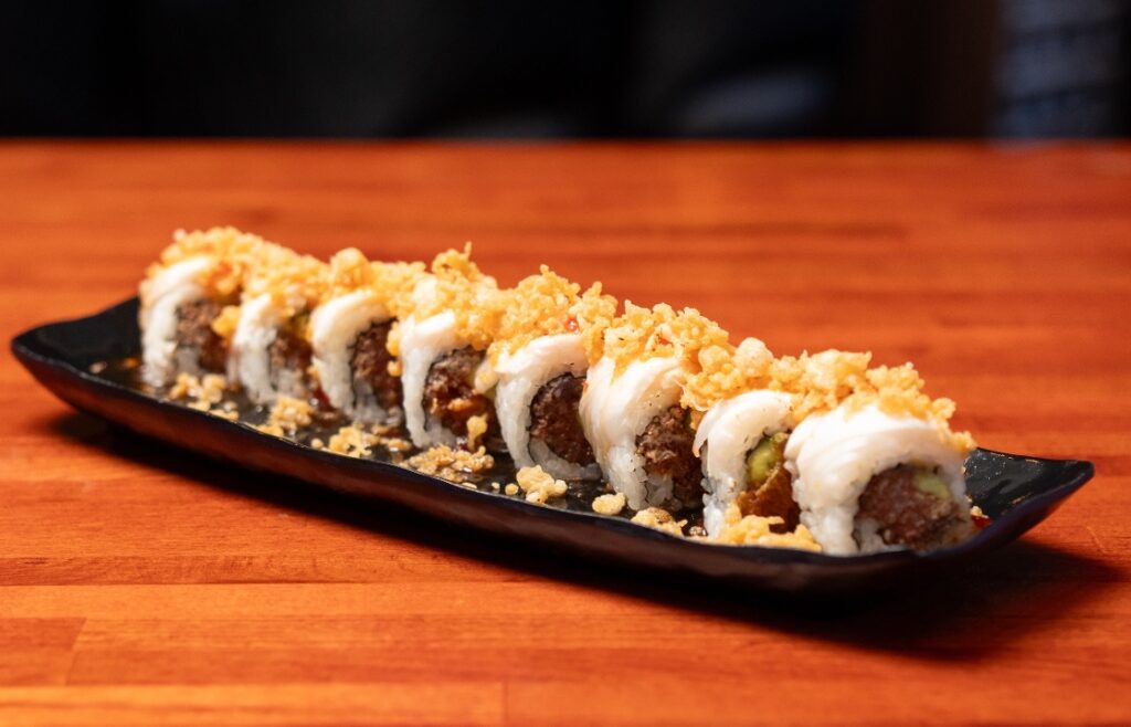 Drama Queen Roll A La Carte (8 pieces) - Premium Japanese Cuisine at Kingdom Sushi